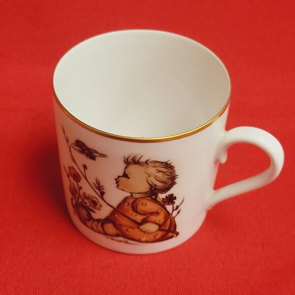 Schmid Berta Hummel Childs Cup Second in a Series 1975 Annual Collector Cup - Picture 13 of 14